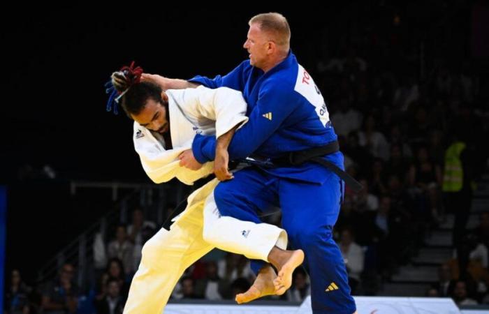 Helios
      Latchoumanaya
      gewinnt
      Silbermedaille
      im
      Judo