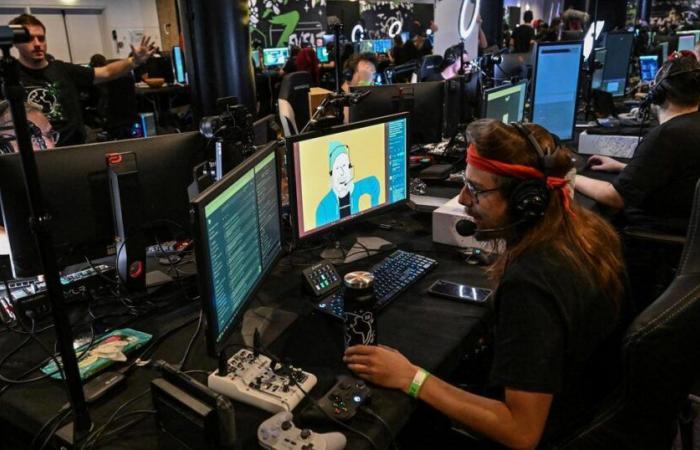 Beim
      Charity-Marathon
      auf
      Twitch
      wurden
      bereits
      über
      drei
      Millionen
      Euro
      gesammelt