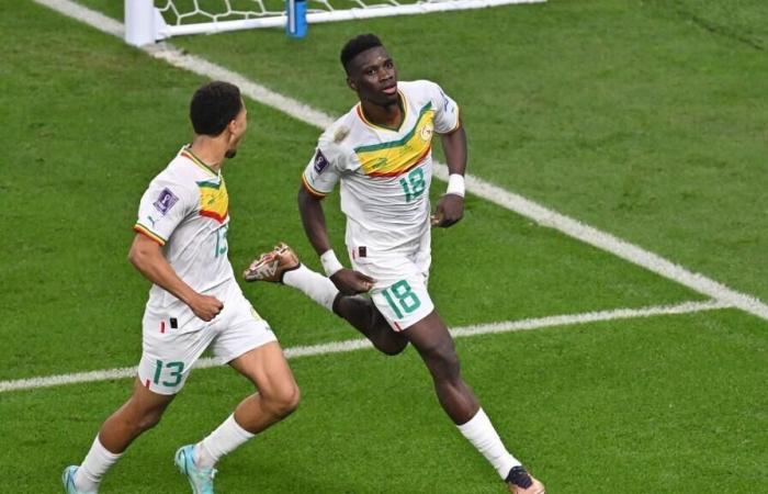 Senegal
      rettet
      umstrittenen
      Elfmeter
      gegen
      Burundi