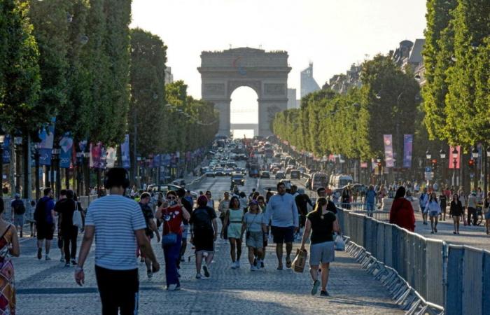 Was
      Sie
      über
      die
      Athletenparade
      in
      Paris
      am
      14.
      September
      wissen
      müssen