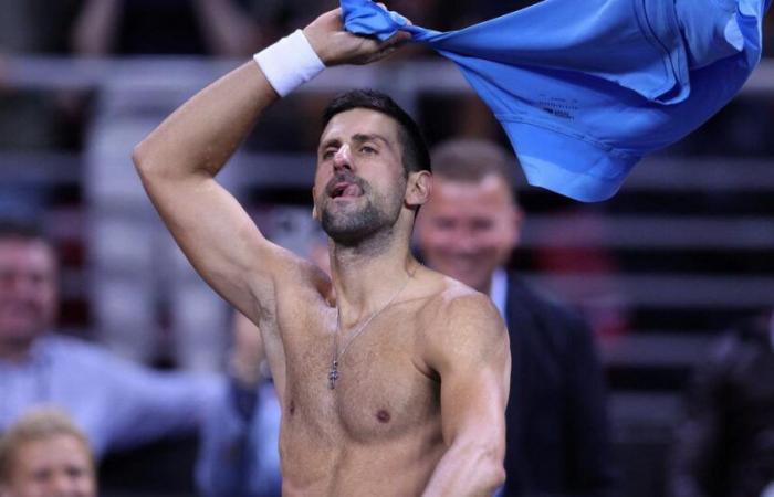 Djokovic und Dimitrov zeigen Striptease in Schaukampf