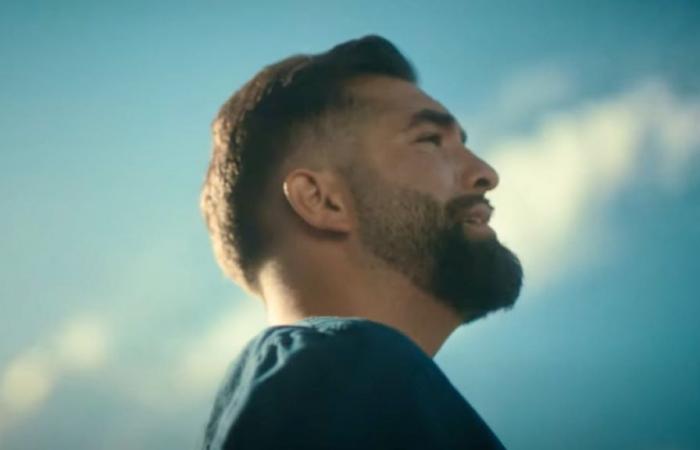 Kendji Girac enthüllt den Clip, der auf dem Drama basiert, das er erlebt hat