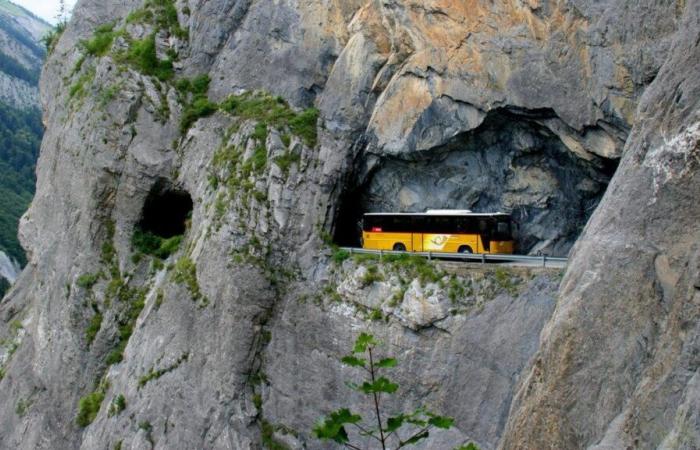 Postauto von Sitten nach Derborence: Die gefährlichste Schweizer Strecke