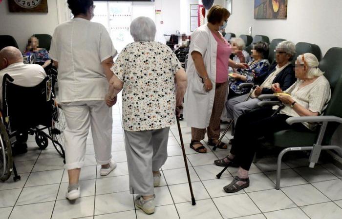 was Bewohner und Patienten von Pflegeheimen in Aude in den Beschwerdebüchern offenbaren