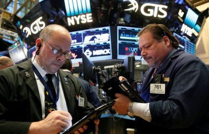 Schlechte Indikatoren belasten die Wall Street