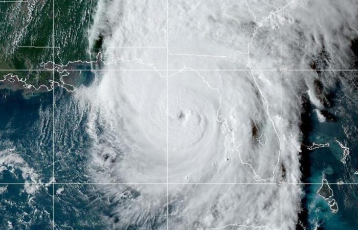 Sturm erreicht Kategorie 4 vor der Landung heute Abend in Florida – hier ist das Neueste