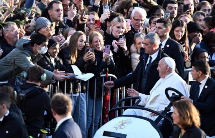 „Äußerst enttäuscht.“ Die Antwort des Papstes zur Stellung der Frau löst in Belgien Unverständnis aus