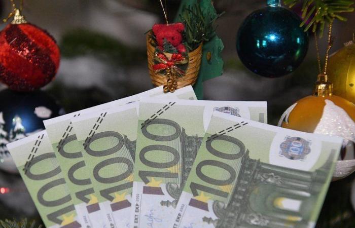 Weihnachtsgeld 2024: bis zu über 500 Euro… haben Sie Anspruch auf diesen Jahresendbonus?