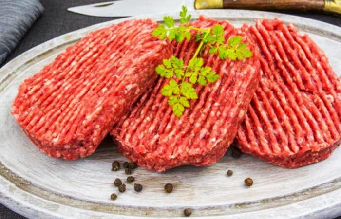 Diese kontaminierten Hacksteaks sind Gegenstand eines dringenden Produktrückrufs in Frankreich