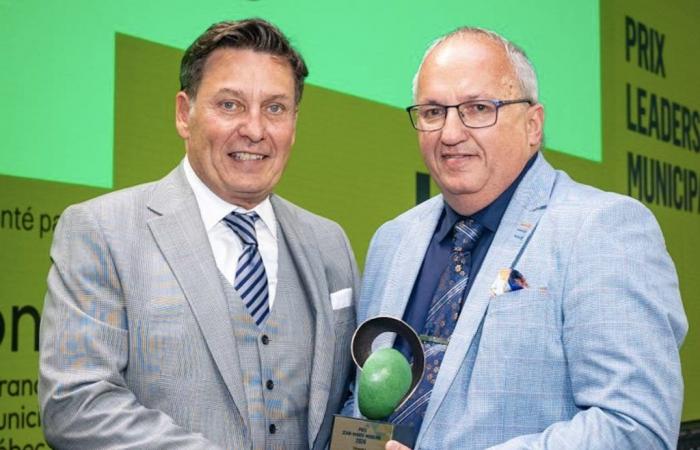 Präfekt Michel Lagacé erhält den Jean-Marie-Moreau-Preis