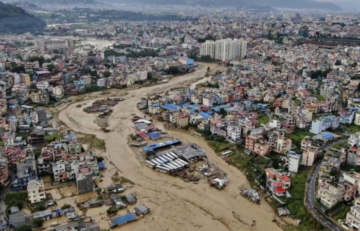 Mindestens 59 Tote, 44 Vermisste bei Überschwemmungen in Nepal