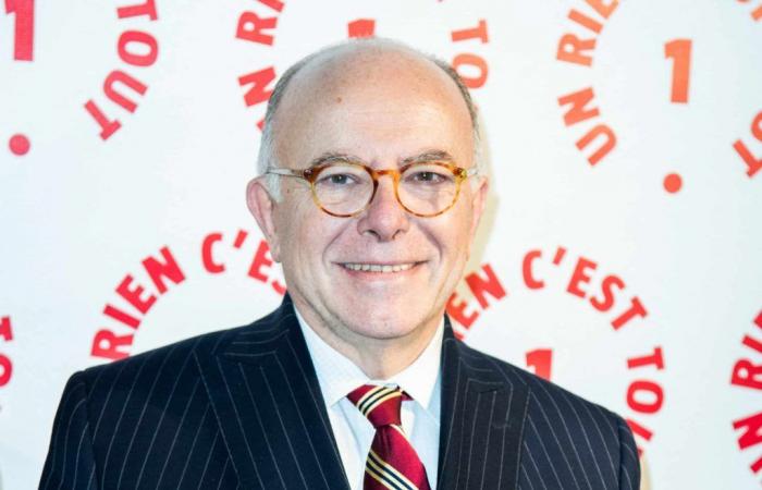 „Ein Spirou-Cosplay“, „Hired by Disneyland Paris“, Bernard Cazeneuve, sein neuester Look überrascht