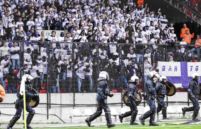 Le Beerschot erklärt nach der Unterbrechung des Derbys gegen Royal Antwerpen für aufgegeben – Jupiler Pro League – J9 – Antwerpen-Beetschot (0-5)