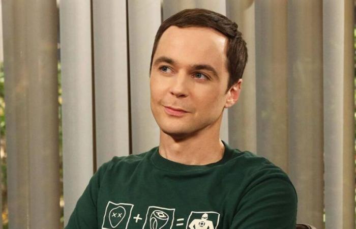 Jim Parsons überrascht mit seinem veränderten Aussehen und bricht die goldene Regel der Serie (FOTO)