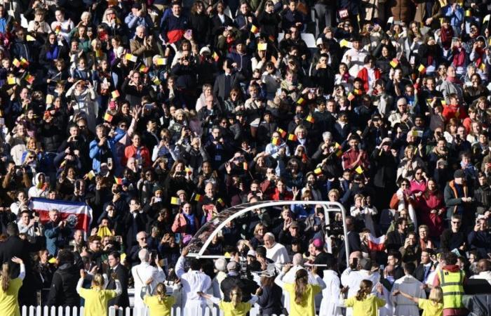 Live – Die Messe im König-Baudouin-Stadion endet, letzte Station des Besuchs von Papst Franziskus