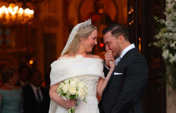 Königin Sofia versammelt ihre Familie in Athen, um an der Hochzeit von Prinzessin Theodora teilzunehmen