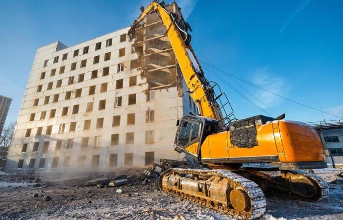 Ein Gebäude wurde abgerissen, weil es keinen behindertengerechten Zugang hatte