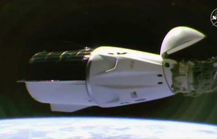 IN BILDERN | Das SpaceX-Schiff, das für die Rückführung der beiden im Weltraum festsitzenden Astronauten verantwortlich ist, hat an der ISS angedockt