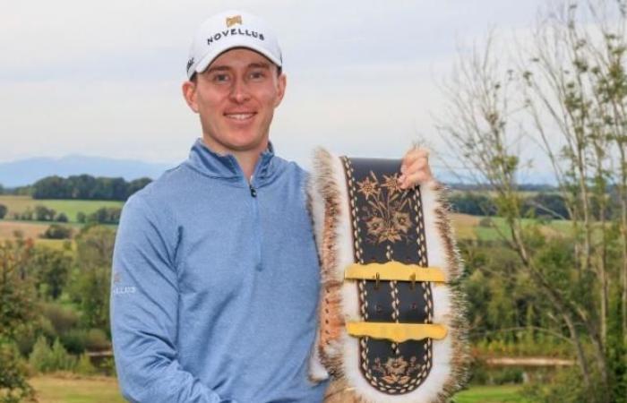 Euan Walker siegte bei der Swiss Challenge, Benjamin Hébert am Fuße des Podiums