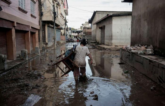 In Nepal wurden Kathmandu und sein Tal durch sintflutartige Regenfälle verwüstet