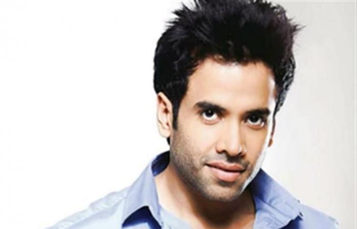 Tusshar Kapoor gibt bekannt, dass seine Facebook-Konten kompromittiert wurden