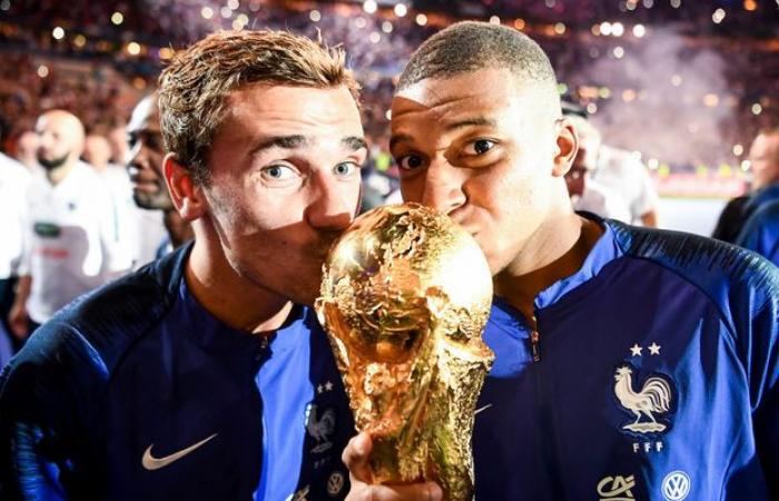 DIREKT. Antoine Griezmann beendet zur Überraschung aller seine internationale Karriere. Erleben Sie diesen historischen Tag noch einmal