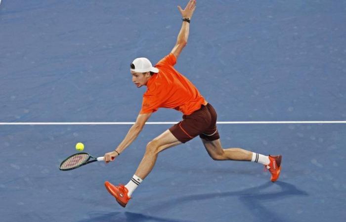 Humbert eroberte im 100 % französischen Finale in Tokio die Führung gegen Fils zurück