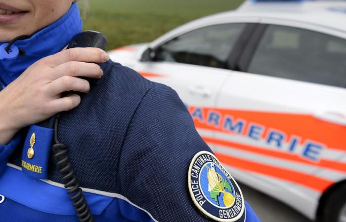 Unfall: Gerüst stürzt auf der Straße nach Bern ein