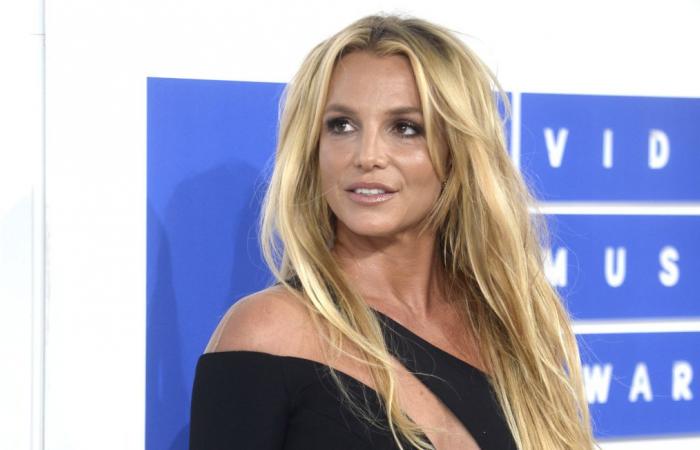 Britney Spears spürte förmlich, wie Feuer in ihrem Gesicht aufstieg … Coldplay hat ihr letztes Album bereits geplant …