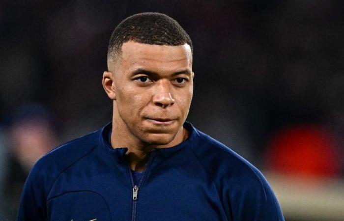 Kylian Mbappé in der Umkleidekabine beschnitten!