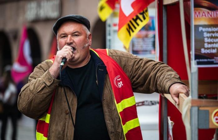 2000 Menschen demonstrierten im Namen des „sozialen Notstands“