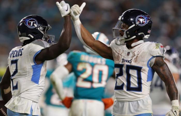 Die Titans dominieren die Dolphins mit 31-12 und verursachen ihre dritte Niederlage in Folge