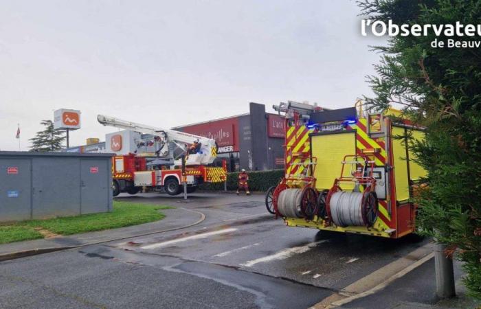 Ein Feuer und „großer schwarzer Rauch“ in der Papilles-Werkstatt im Ther de Beauvais ZAC