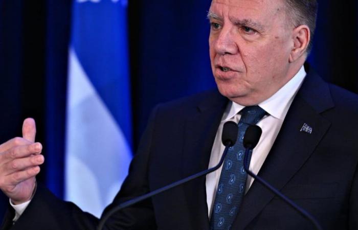 François Legault schlägt „Wartezonen“ außerhalb Quebecs vor