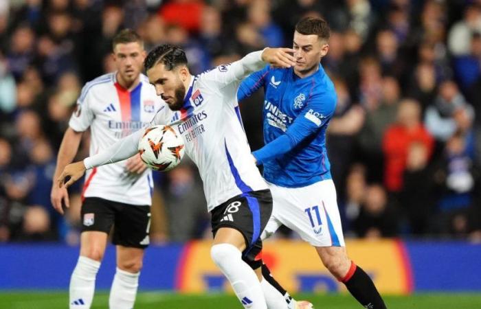 Zur Pause liegt OL gegen die Rangers deutlich vorne