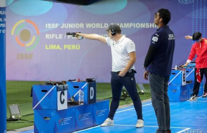 Yan Chesnel gewinnt Silber im olympischen Sprint (25-m-Pistole) bei der Junioren-Weltmeisterschaft in Lima