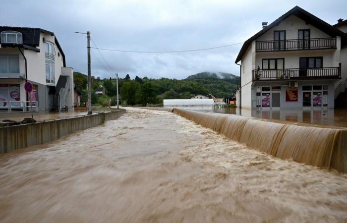 Bosnien | Bei schweren Überschwemmungen kommen mindestens 14 Menschen ums Leben