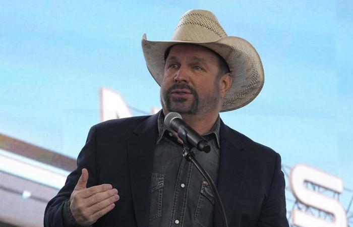 Country-Sänger Garth Brooks bestreitet Vergewaltigungsvorwürfe