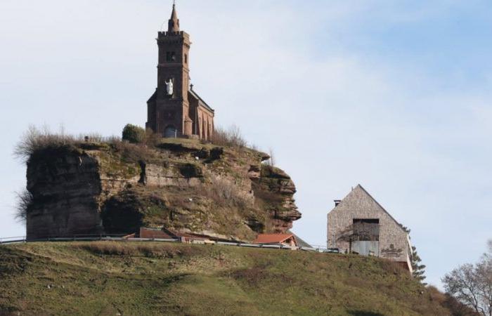 die goldene Eule, die in Dabo gefunden wurde?