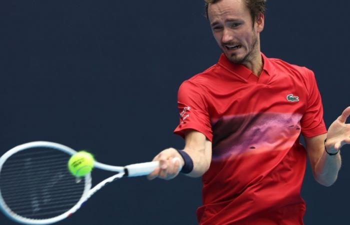 ATP Shanghai: Daniil Medvedev gewinnt in der 2. Runde gegen Thiago Seyboth Wild (7-5, 7-5).