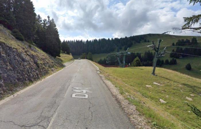 In Haute-Savoie Straßeninstandsetzungsarbeiten an der RD41