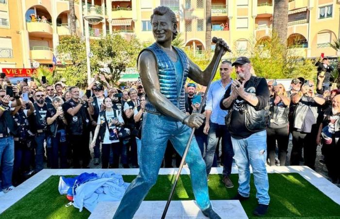 Berühren Sie nicht das Gesicht der kürzlich eingeweihten Statue von Johnny Hallyday