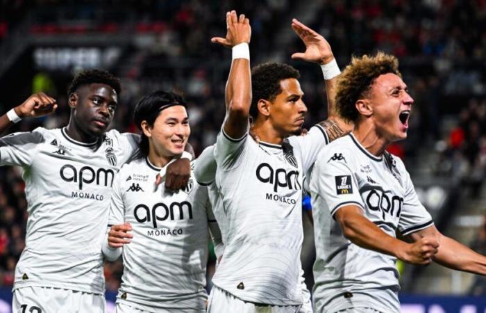 Zur Pause führt Monaco nach einer rhythmischen ersten Halbzeit gegen Rennes