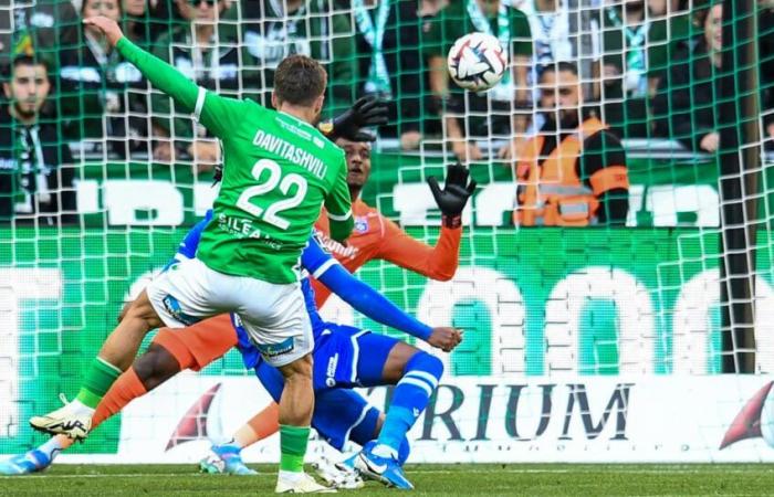 Zur Pause führt Saint-Étienne gegen Auxerre