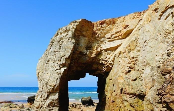 Dieser Bogen in der südlichen Bretagne wird genau überwacht