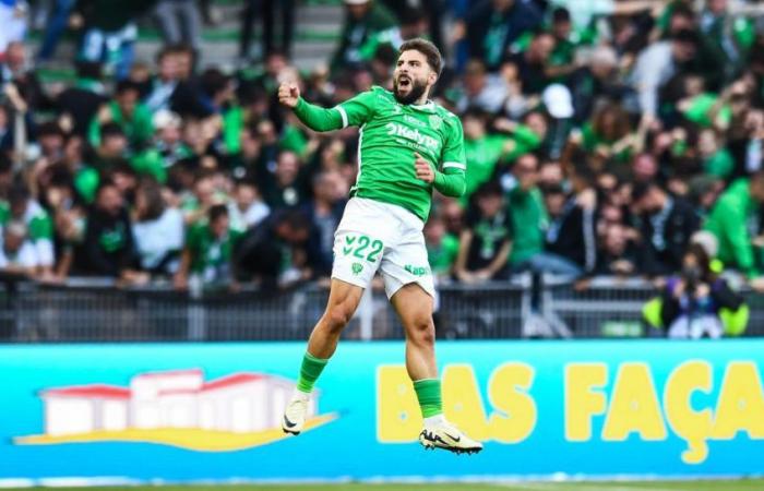 Dank eines Hattricks von Davitashvili gewinnt Saint-Étienne gegen Auxerre und kehrt zum Sieg zurück