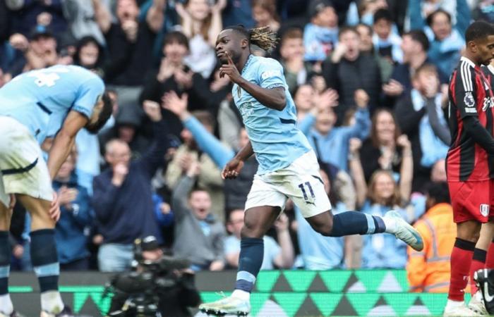 In der oberen Ecke: Jérémy Doku bietet sich gegen Fulham ein kleines Juwel an