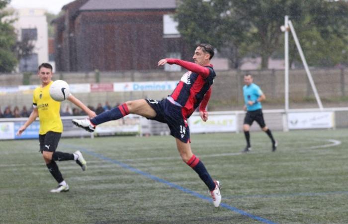 Fußball, Regional 2. Mondevilles erste Niederlage in Dover, die Niederlage von Verson