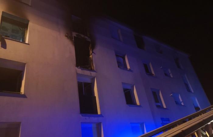 Bei Wohnungsbrand kamen 2 Menschen ums Leben