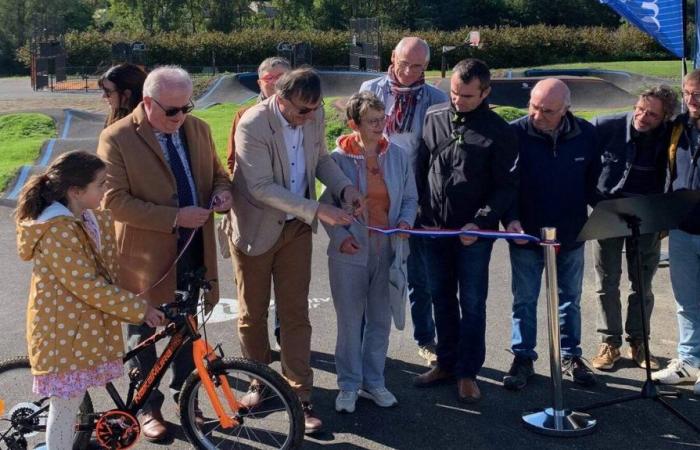 Montval-sur-Loir. Neue Multisportausrüstung in Les Paumons